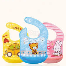 1pcs Plastic Dining Feeding Bip/ Bib/ Bibs with Food Catcher for Kids Multicolor
